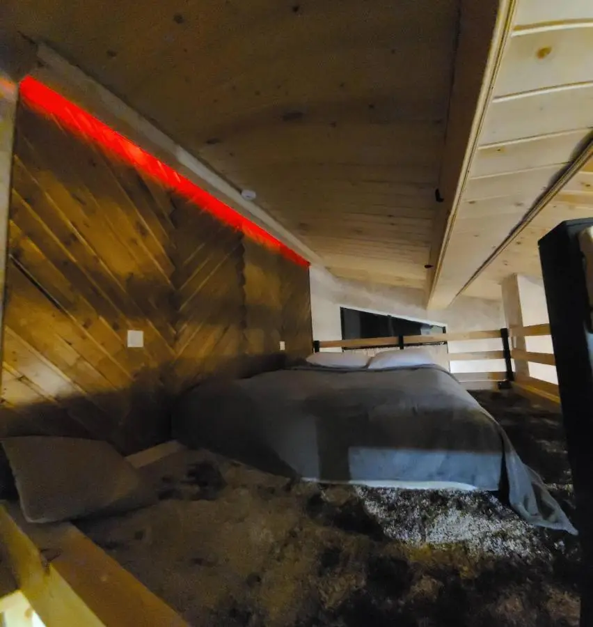 winter house GUDAURI