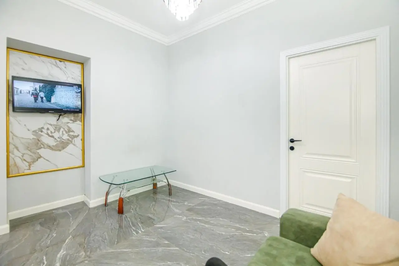 Nizami Street New Apartment Mojo