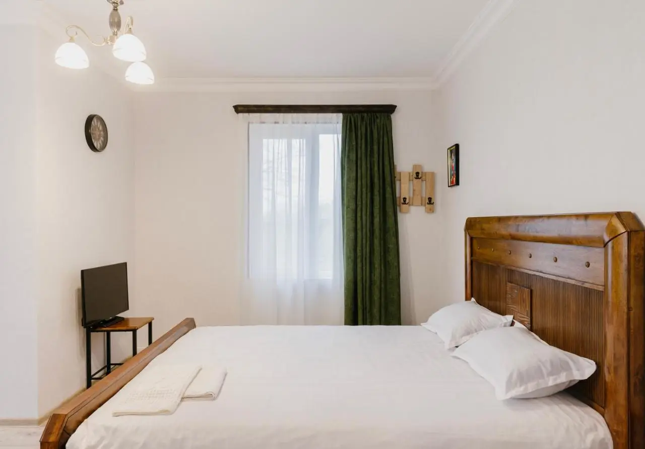 Marcos Hotel