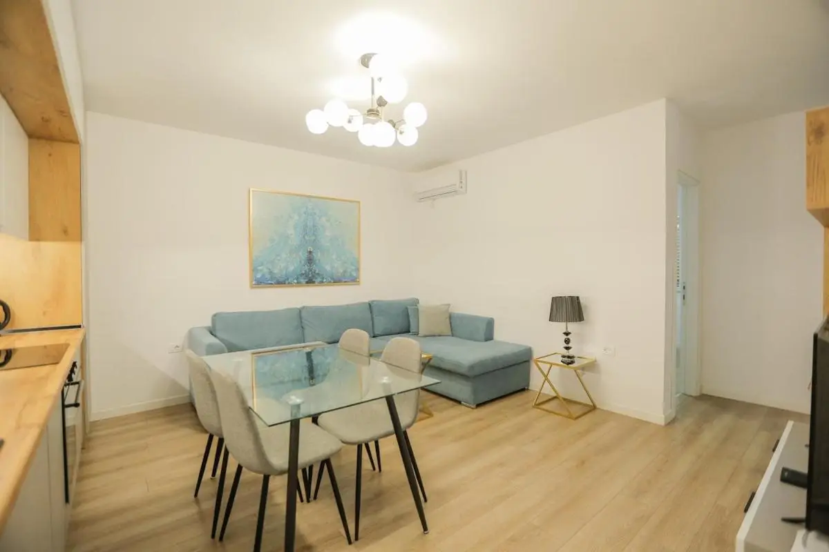 Miku Apartment-Brand New at Wilson Square