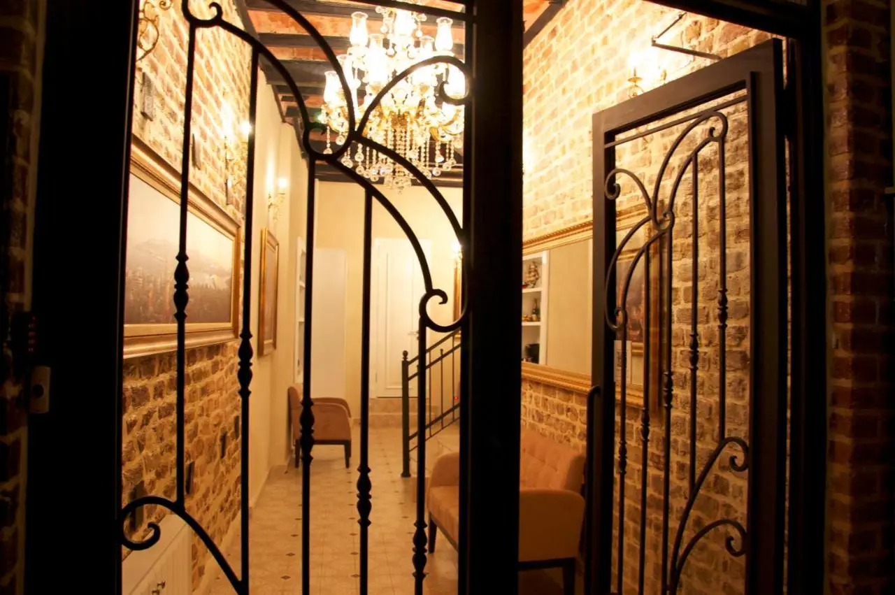 Art Nouveau Galata