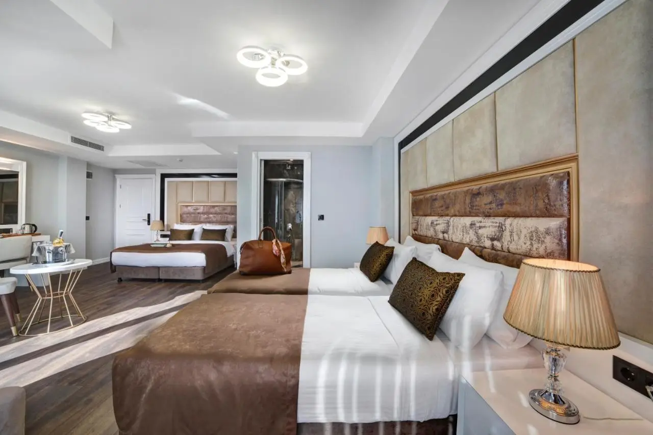 Pell Palace Hotel & SPA
