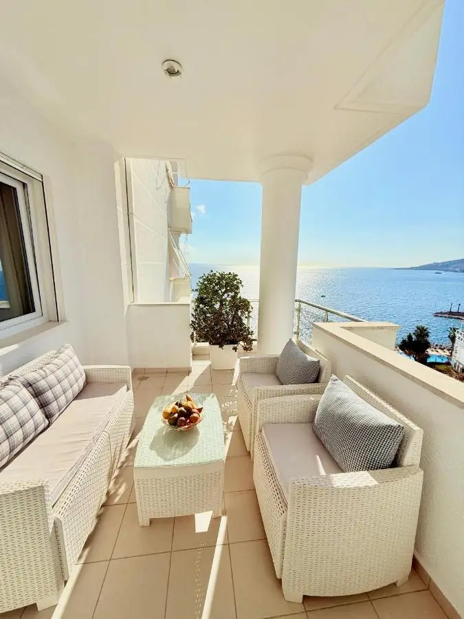 Limani Deluxe Apartments