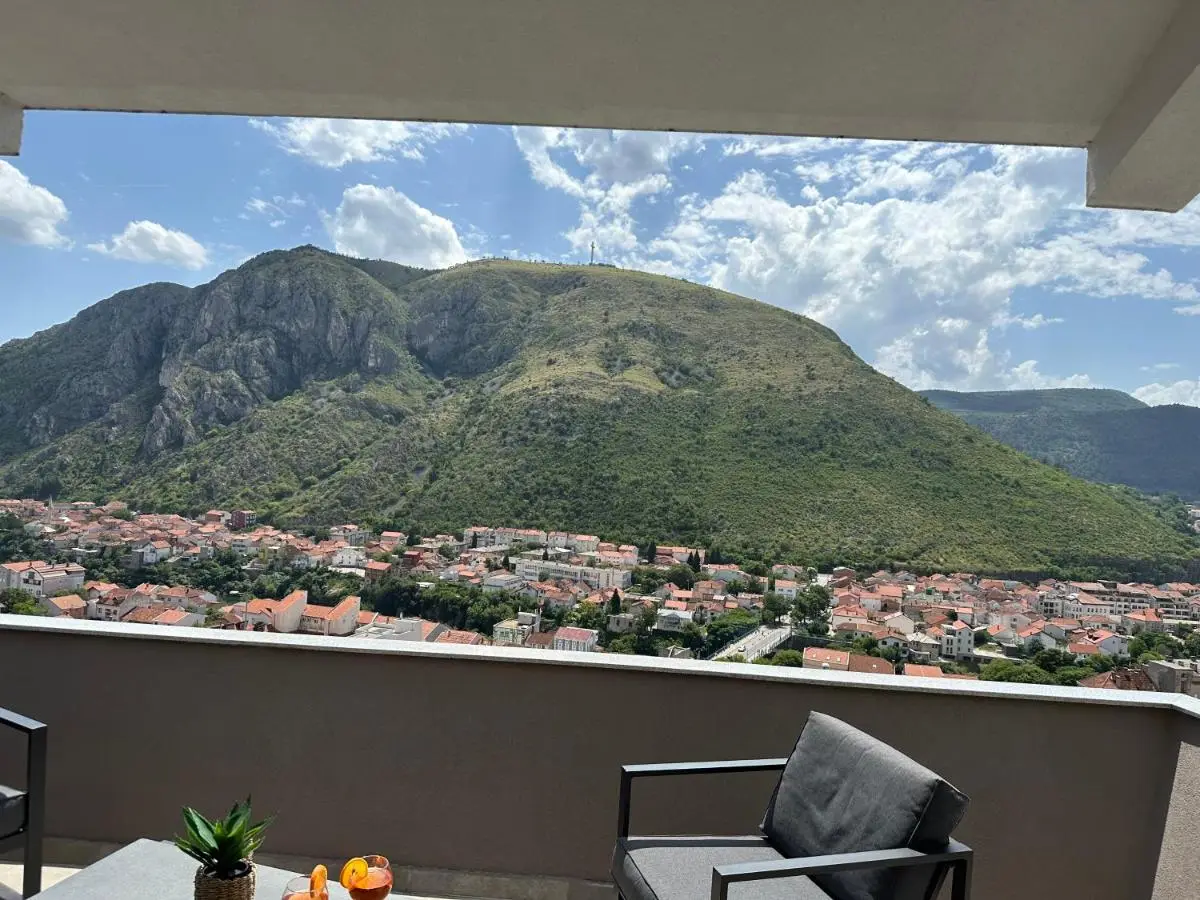 Sky hill residence Mostar