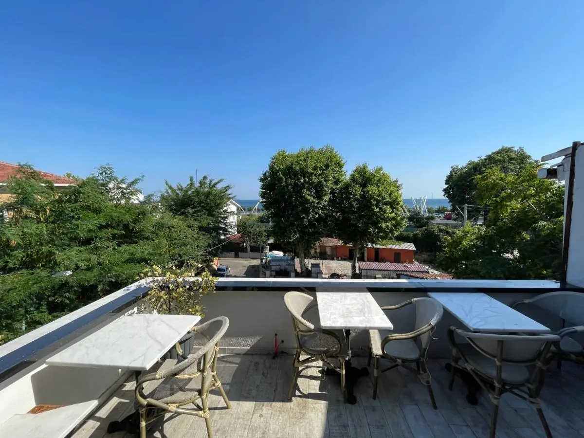 Arat Apartments