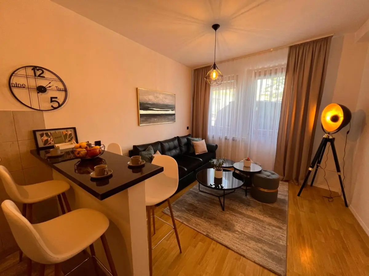 Apartment President
