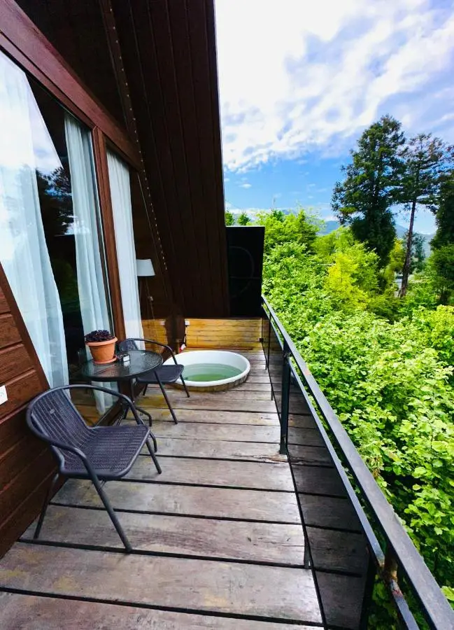 Wayside Cottage Livia