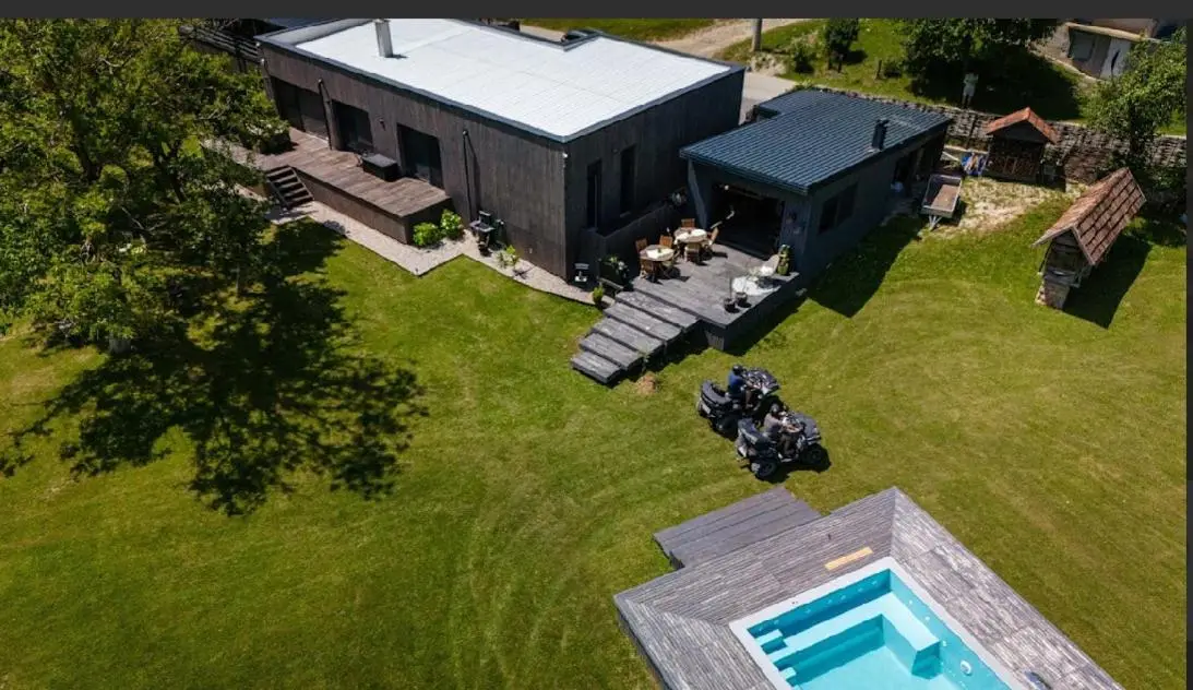 Una Meryland Rooms & Bungalow