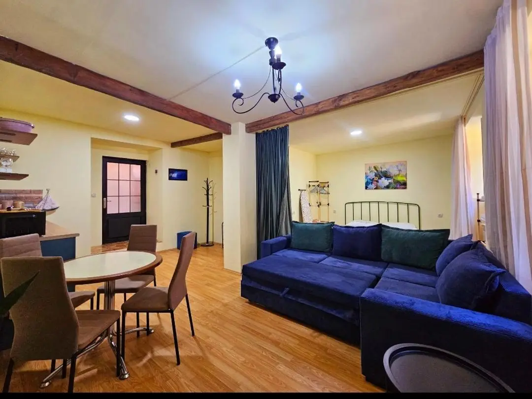 Apartment in the old district (Bread Square)