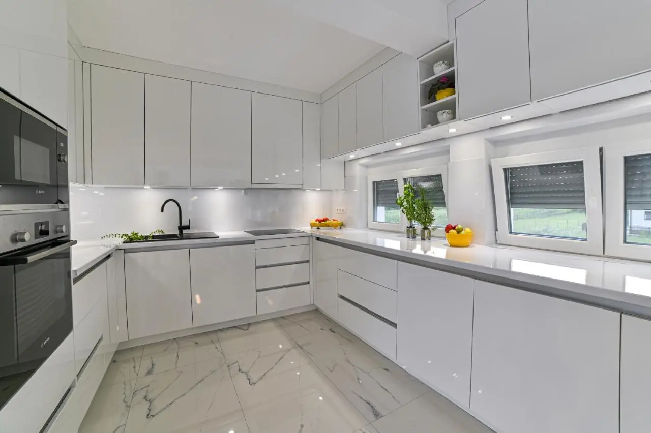 Summer Residence Una
