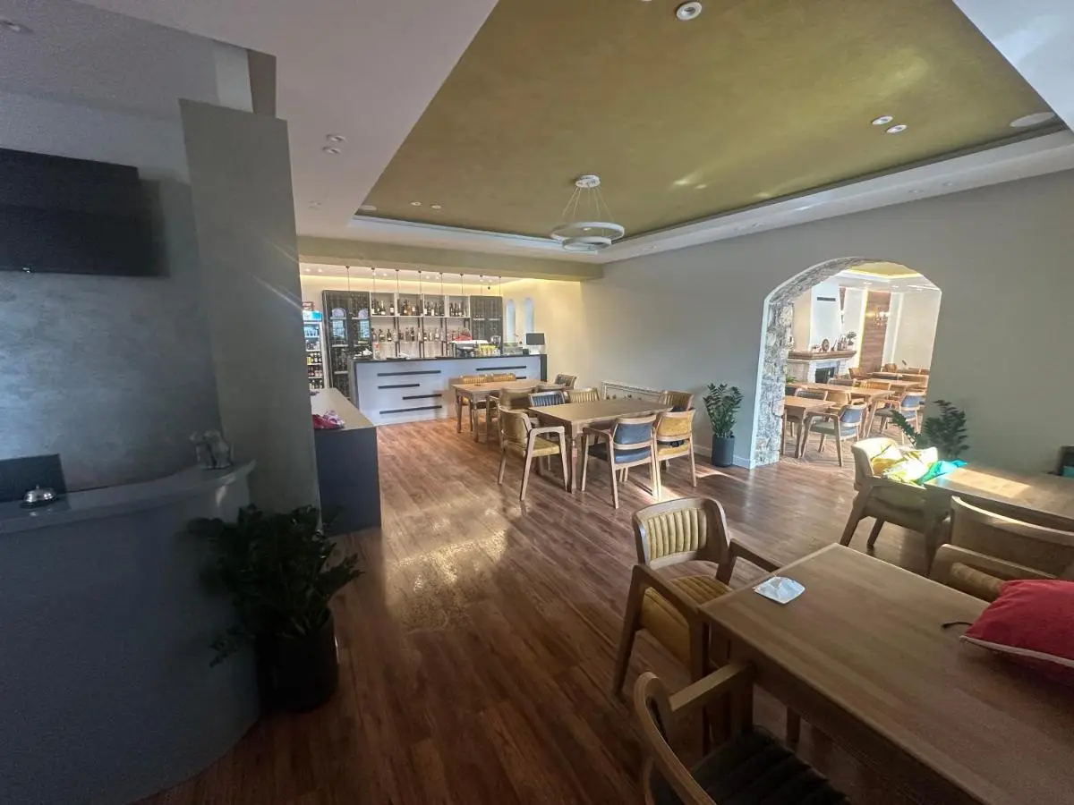 Flored Hotel