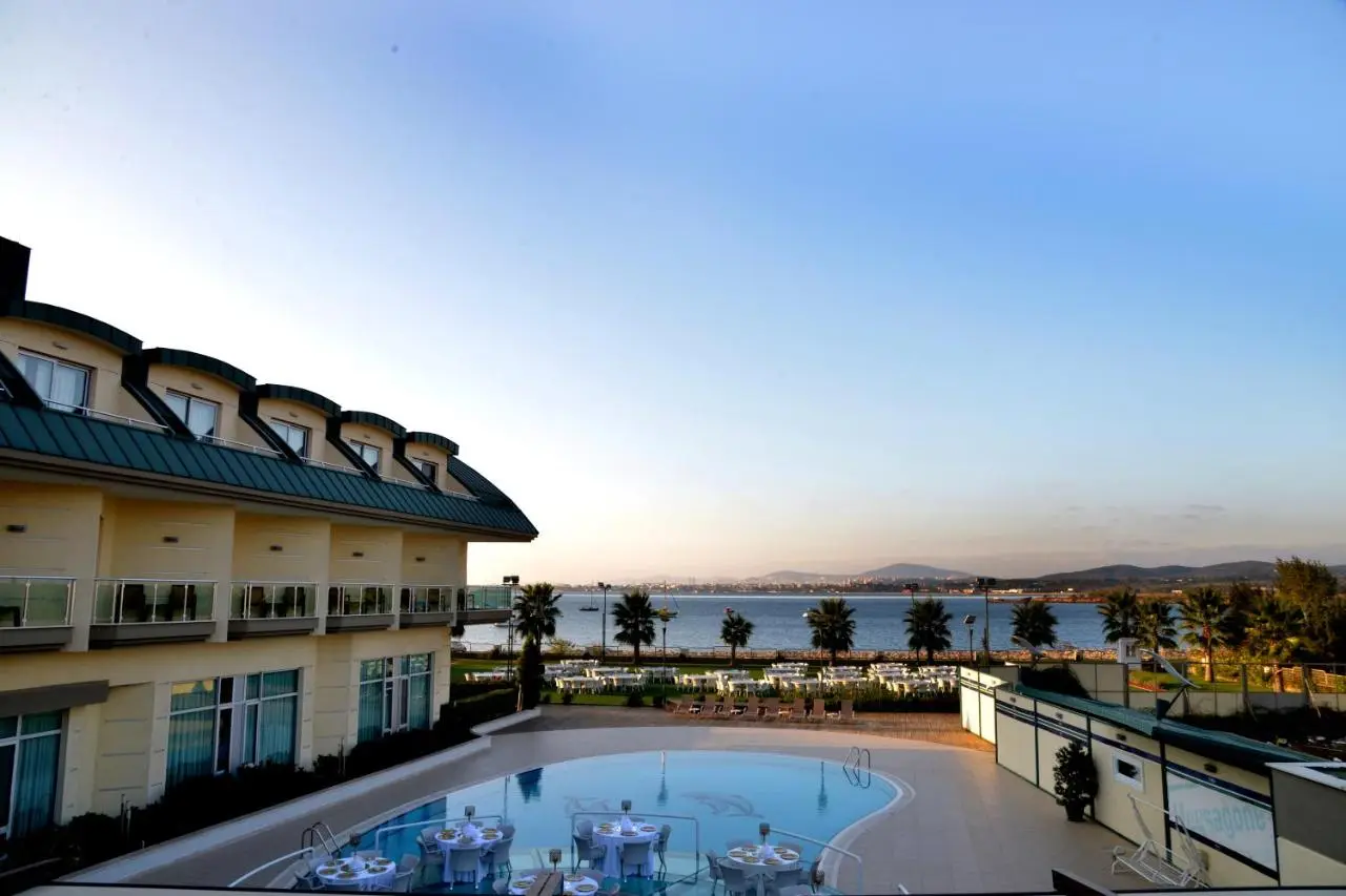 Hotel Hegsagone Marine Asia