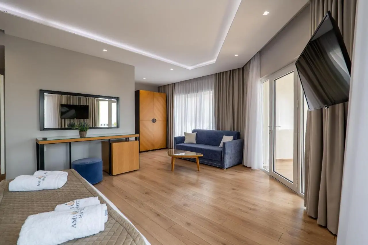 AMI MAR Hotel