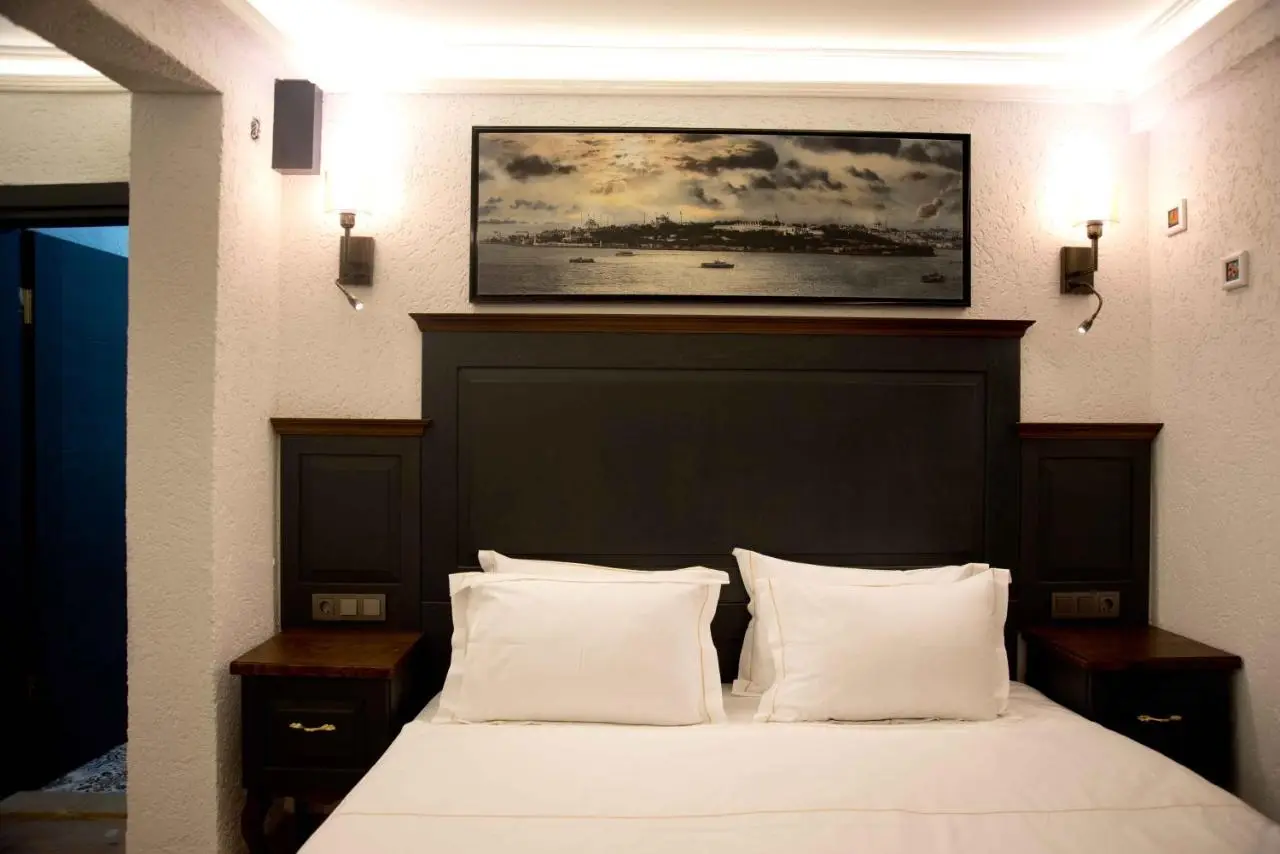 Big Orange Hotel Old City