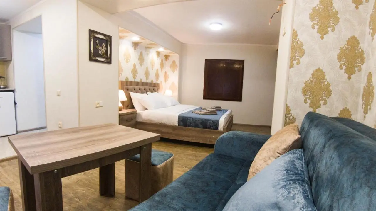 BABEL APARTMENTS