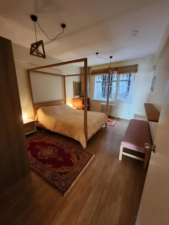 Stunning 1BR w Sea View close to Galataport !