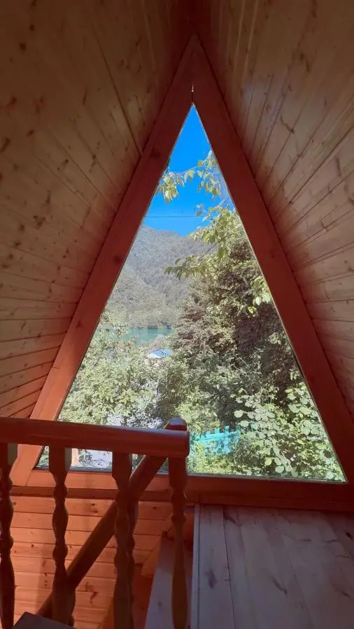 Riverhush cabin