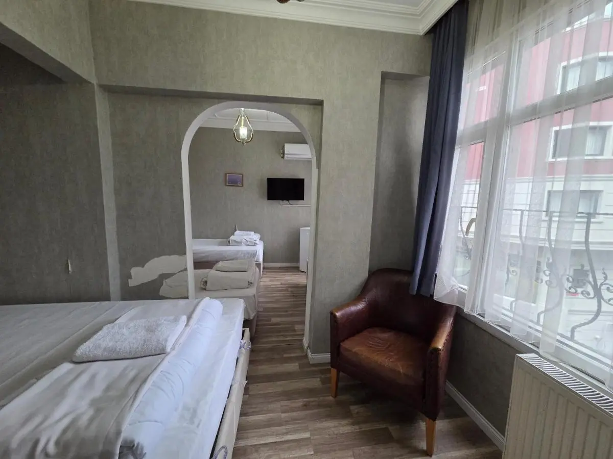 Asitane Life Hotel