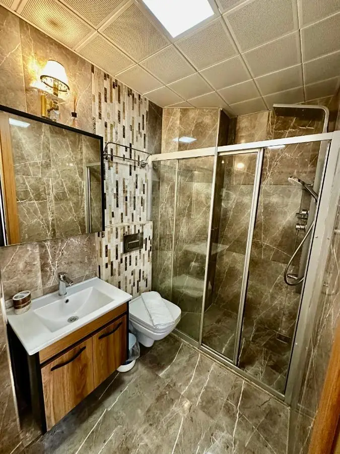 LElLl HAGİA SOFİA OTEL