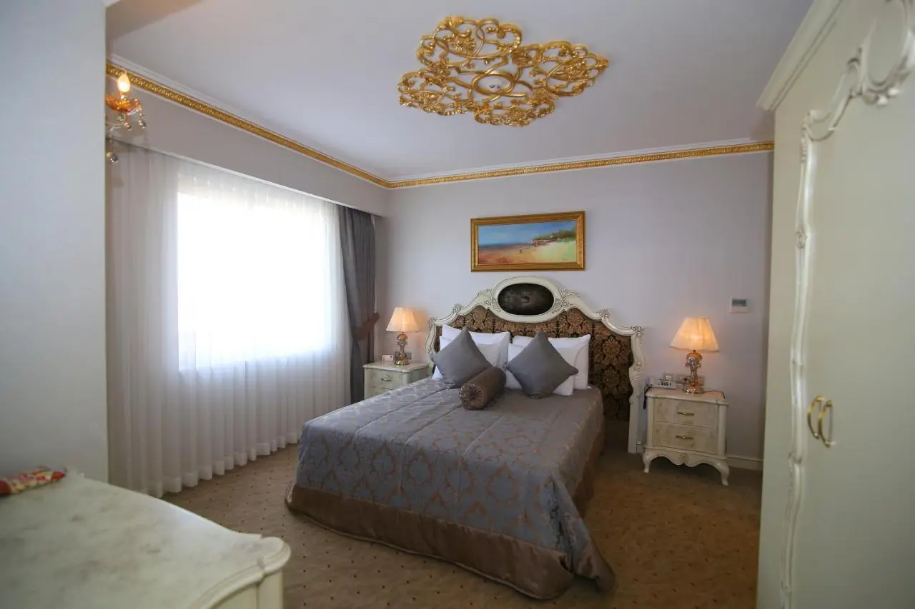 Demir Hotel