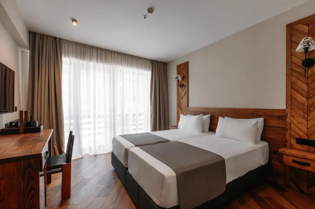 Lens Design Hotel