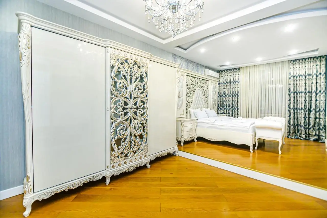 Luxury AMOR Sea View Nizami street