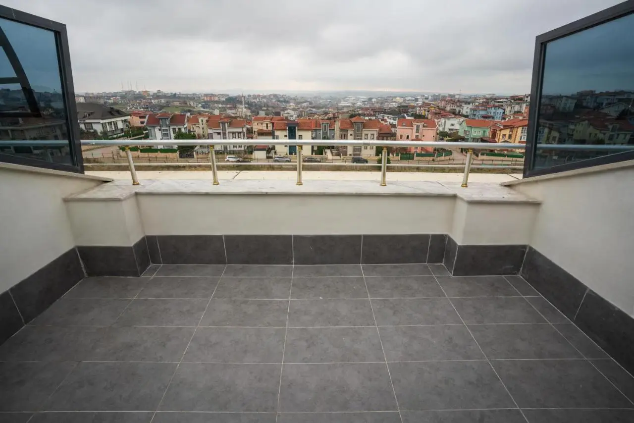 Express Plus Hotel