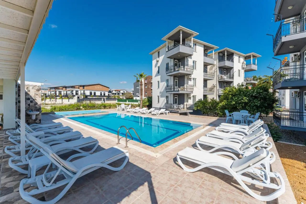 ASSOS APART BELEK