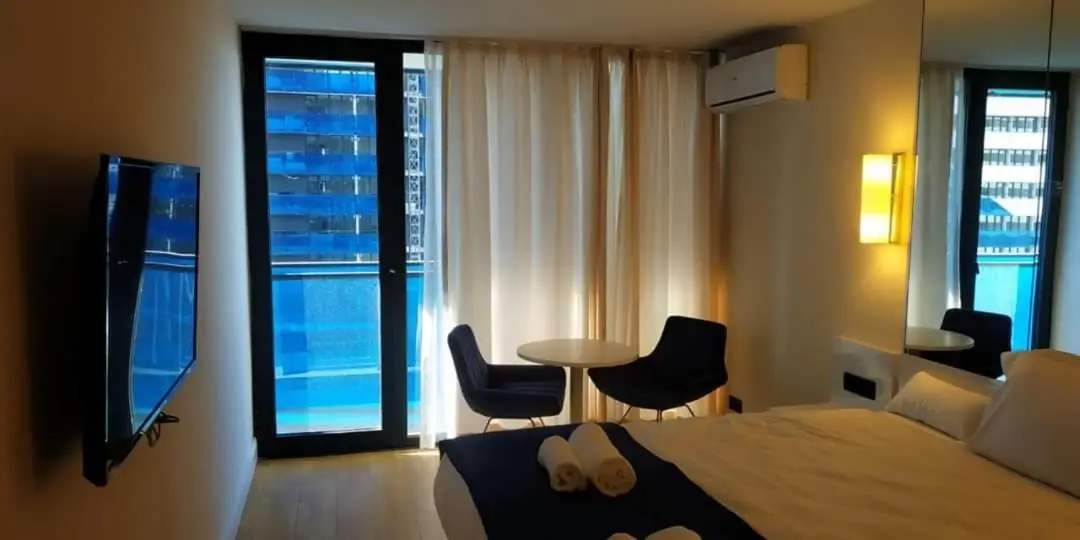 Apartment Twin Towers David