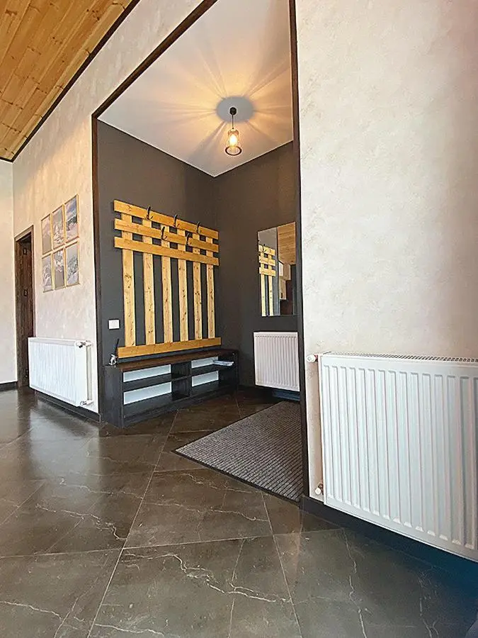 TwinSide Chalet Bakuriani