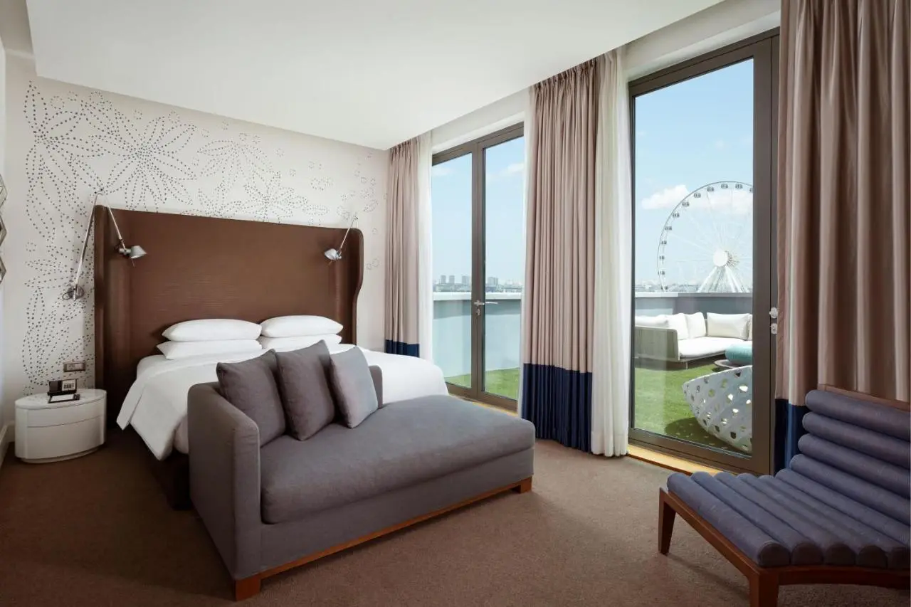 Sheraton Baku Intourist