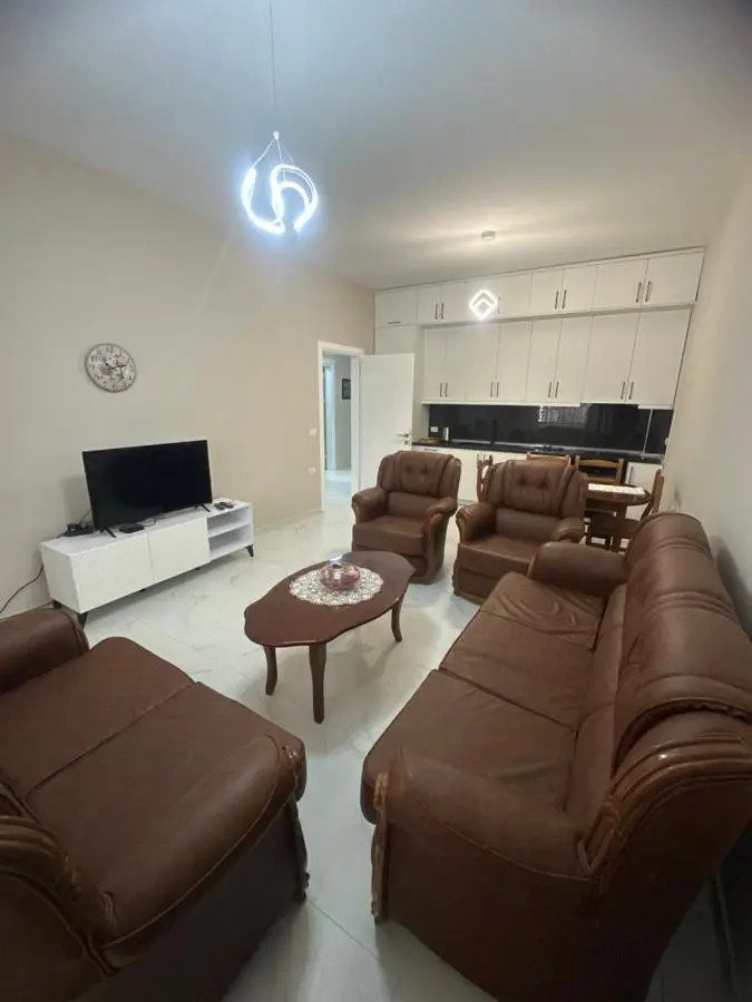 Roy Apartments III