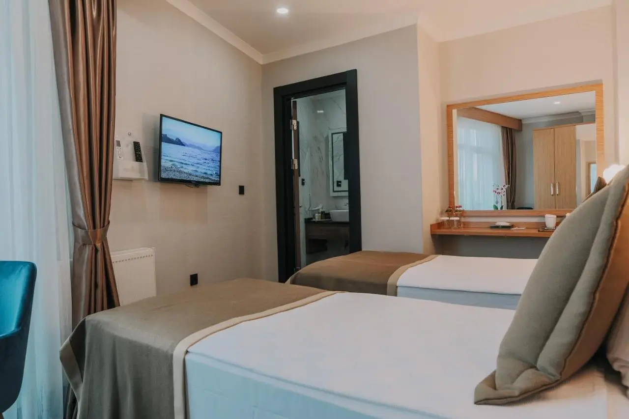 Otel Grand Lark İstanbul