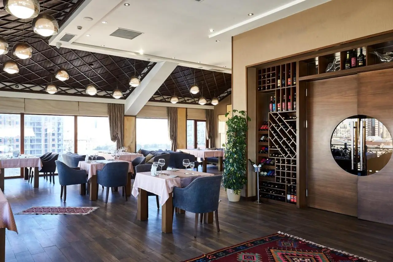 Boulevard Side Baku
