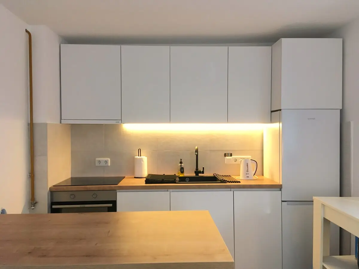 Simple Apartment Near City Center