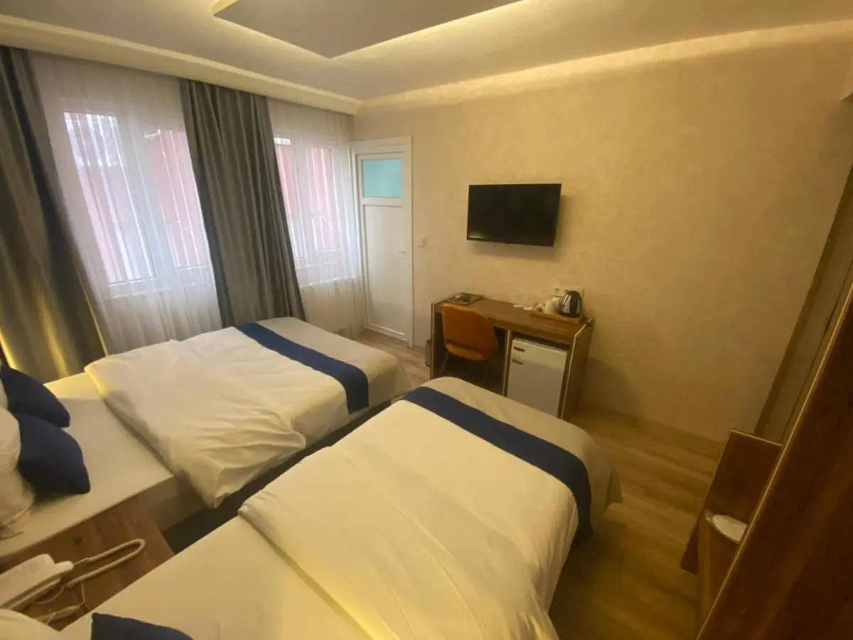 Era Palace Hotel