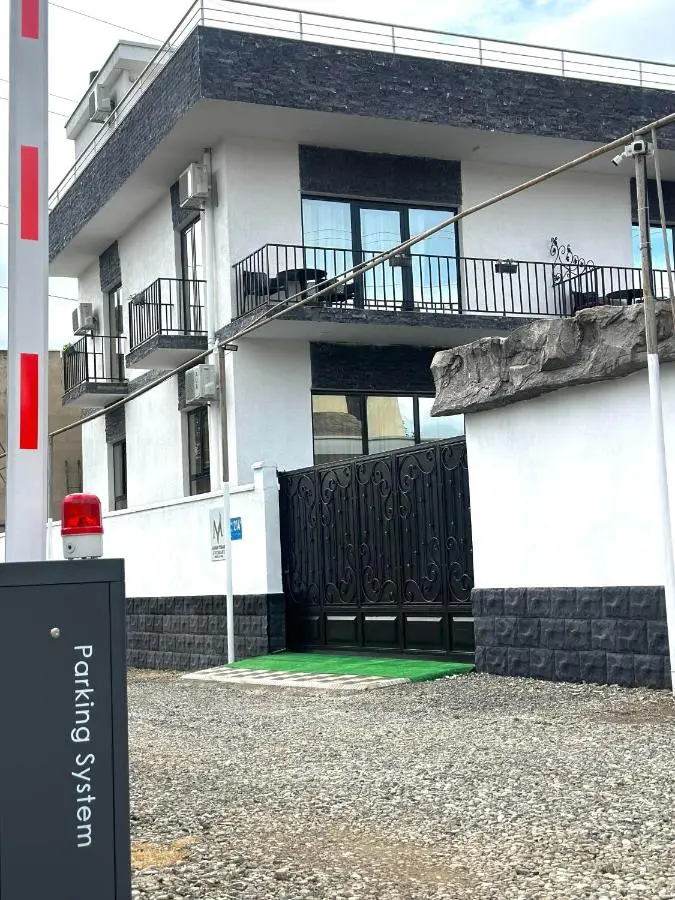 Luxmani Hotel & Spa