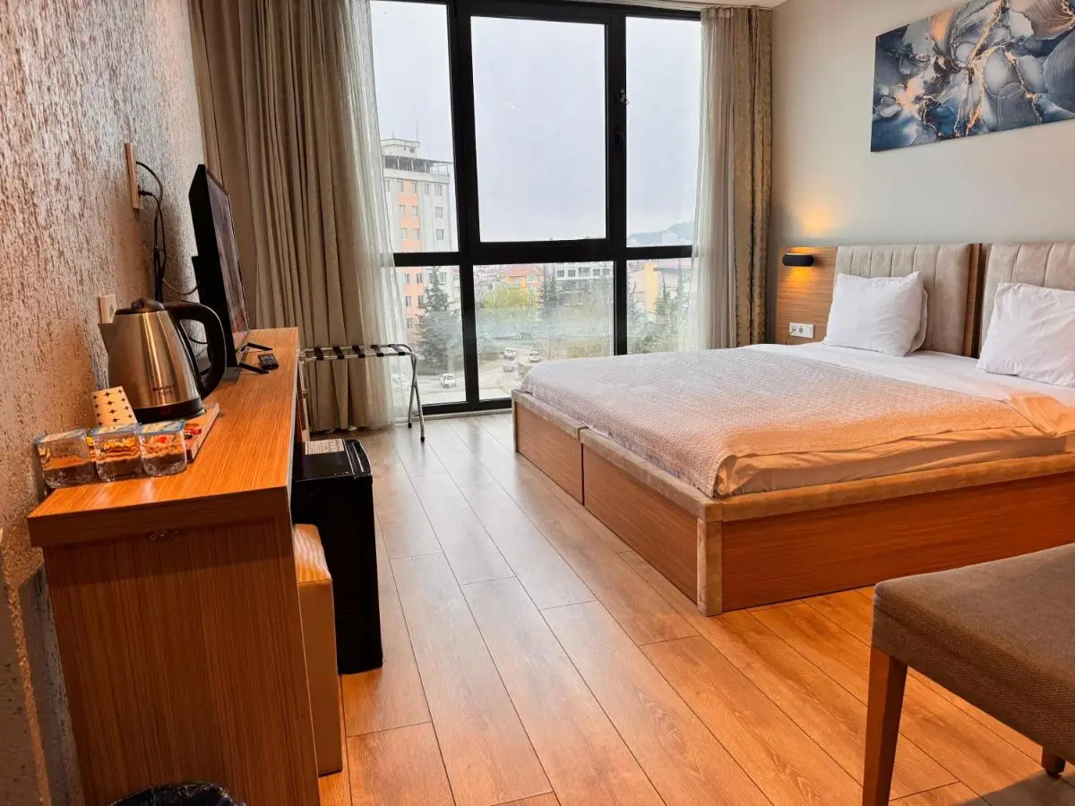İNNPORT HOTEL
