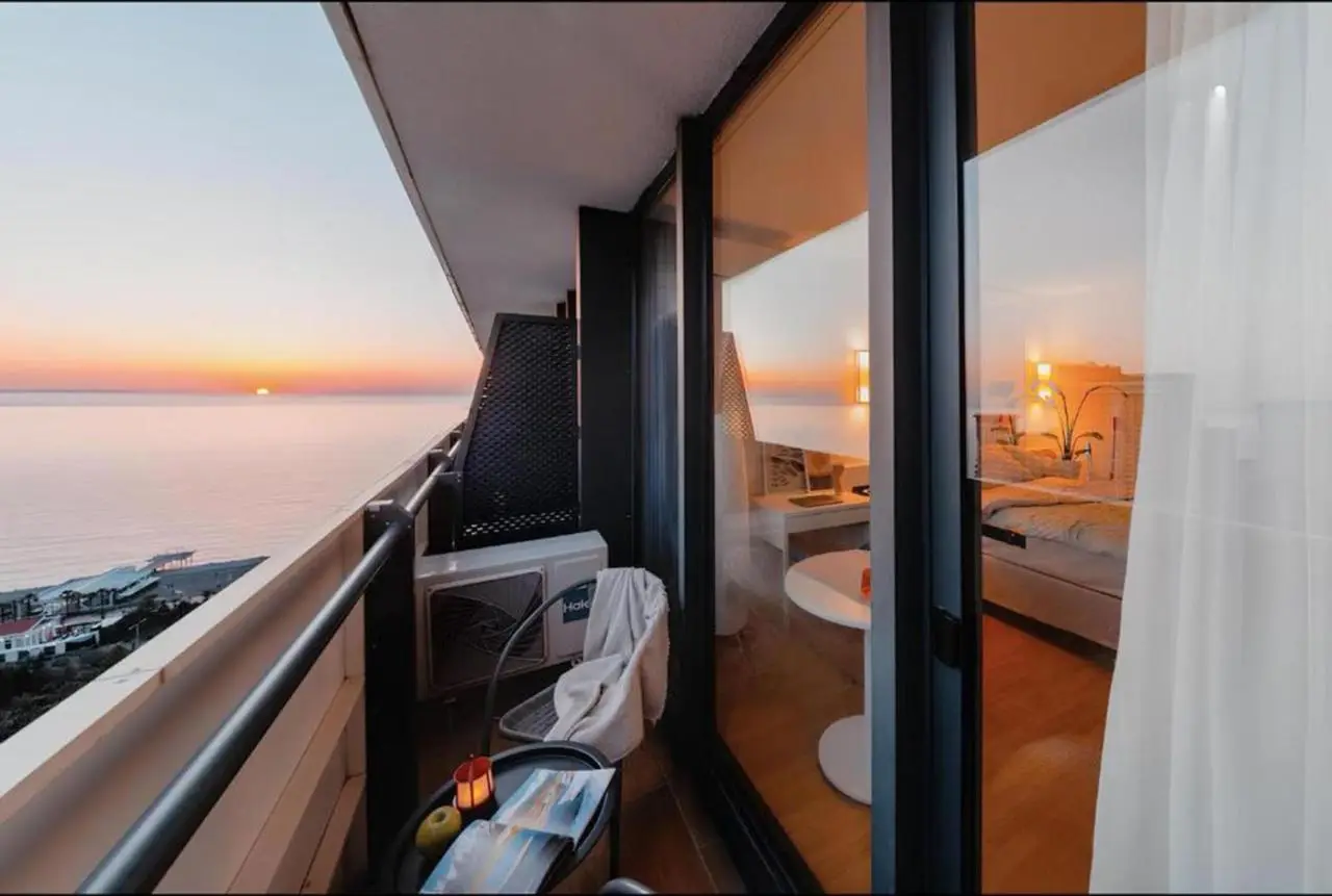 PANORAMA Batumi Black Sea View Suites