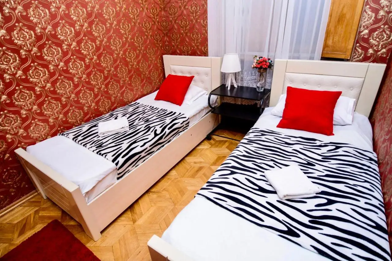 Check Inn Tbilisi