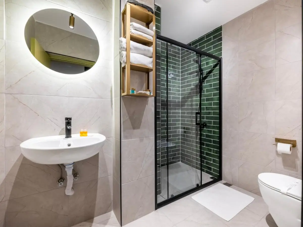 Perazre Hotel