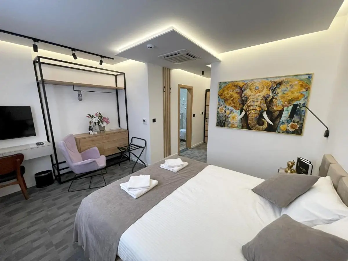 Hotel NPL CODE