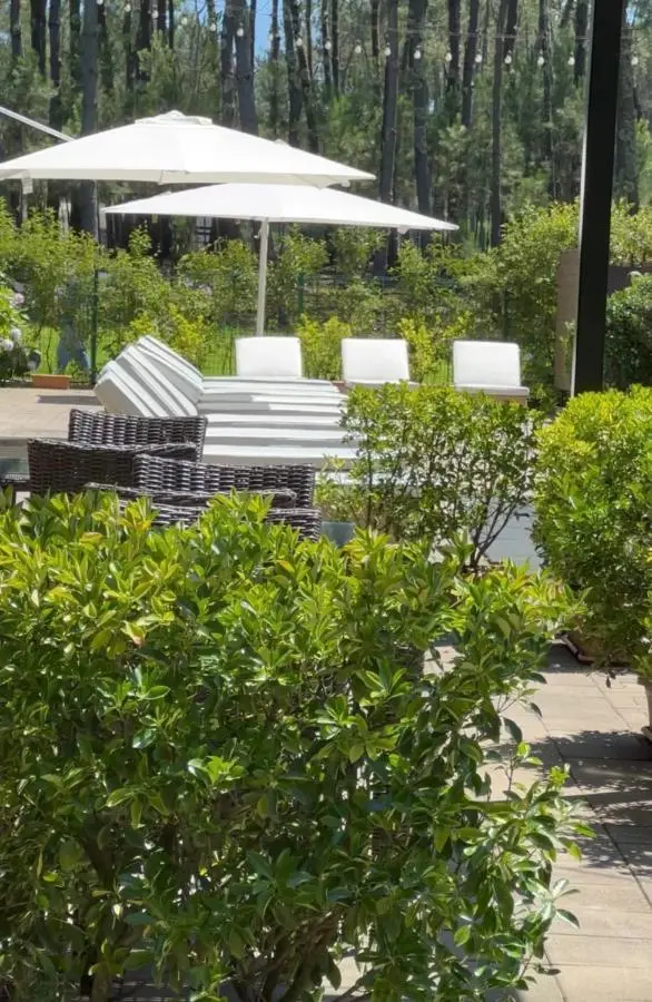 Iveria Elli Hotel