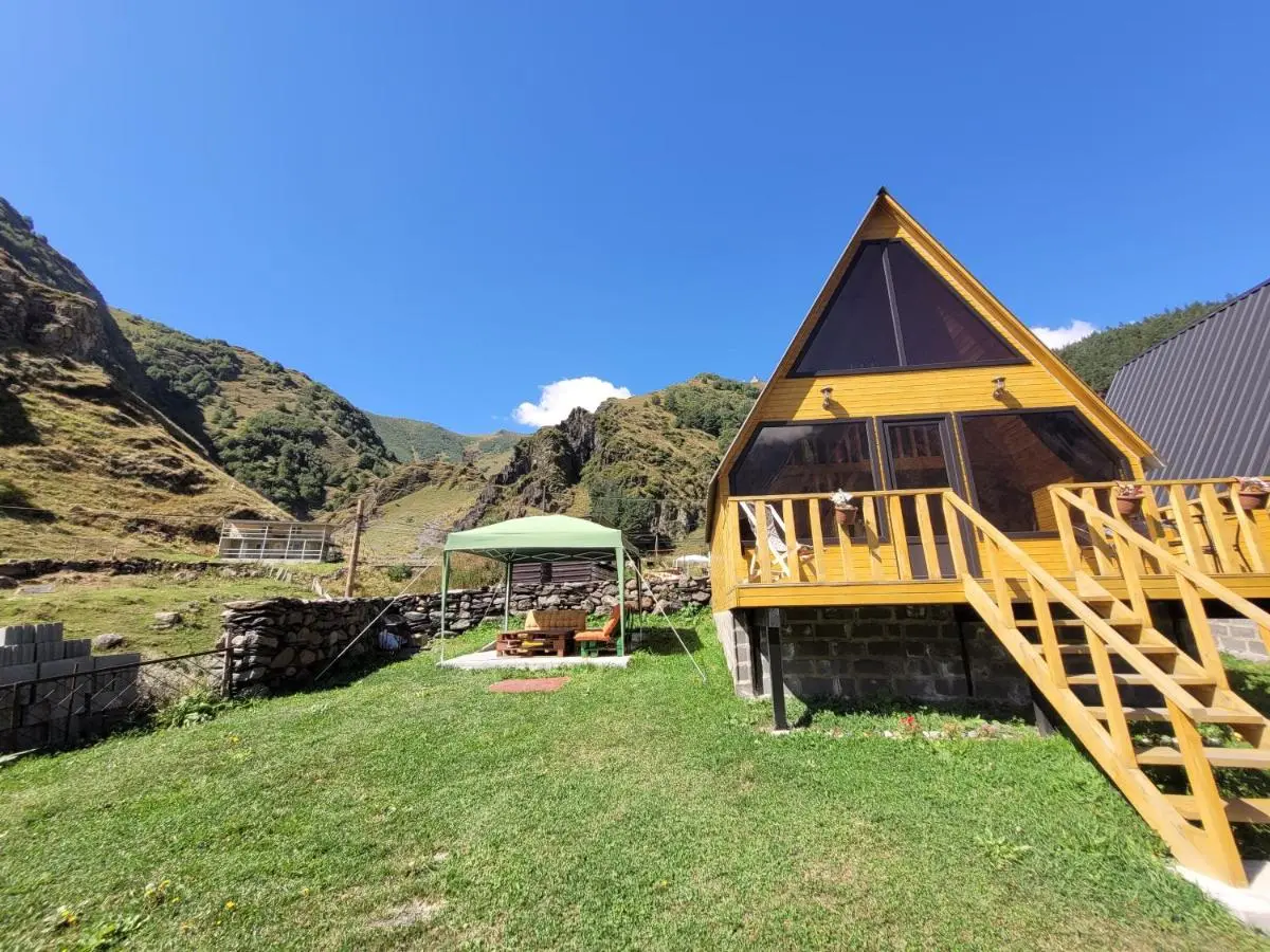 Pine Chalet Kazbegi