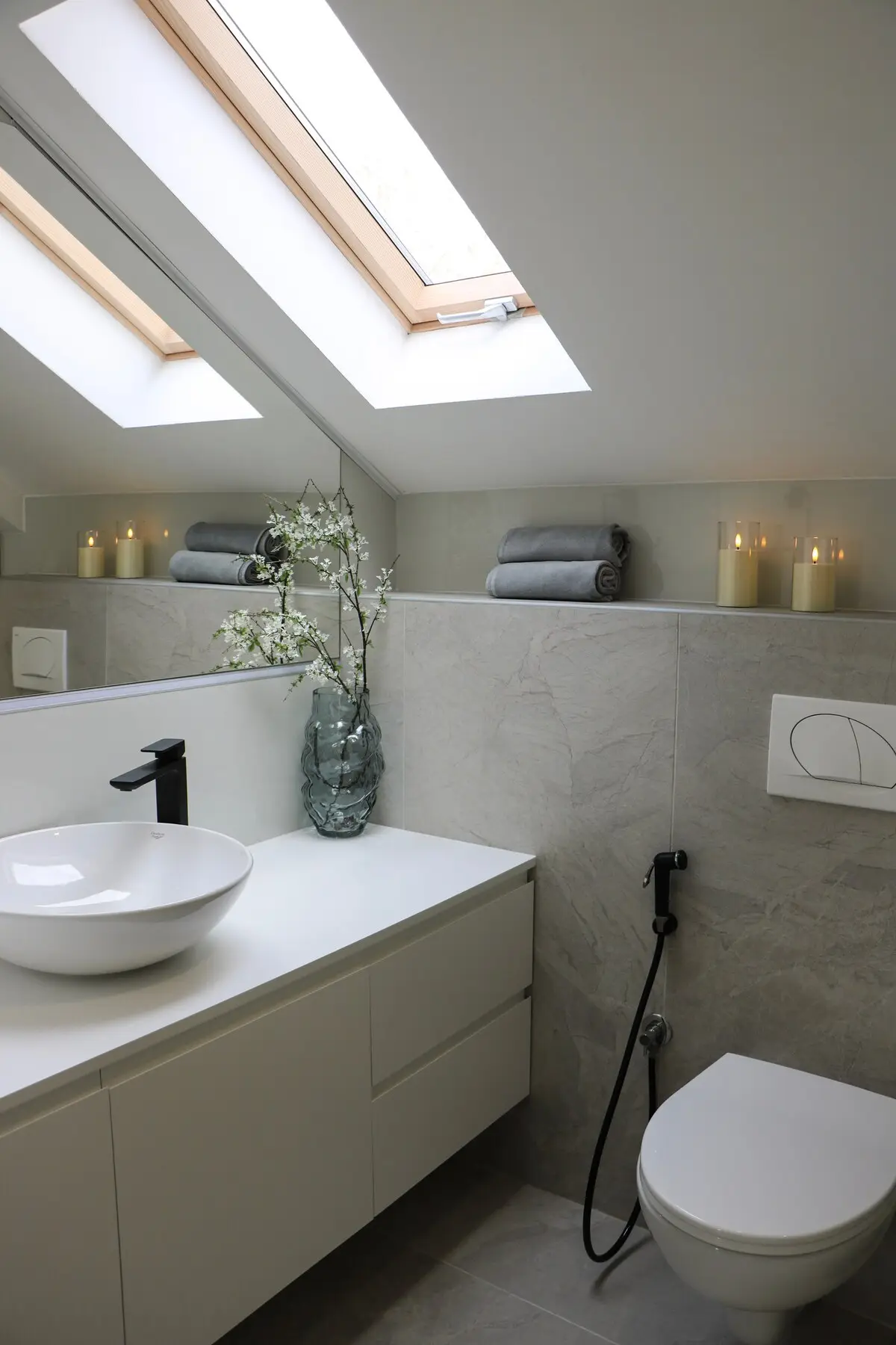 Charming attic in city center!