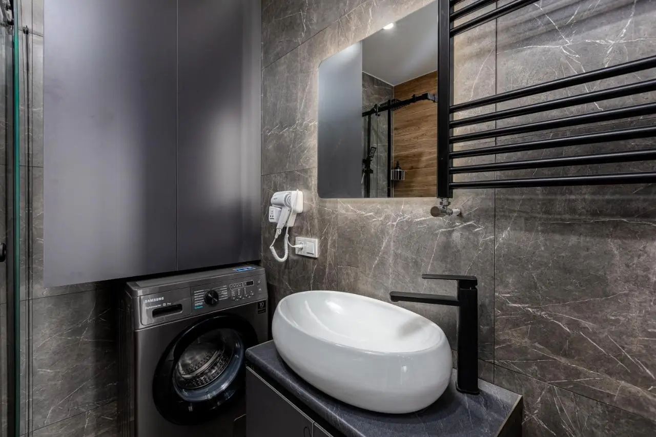 Luxury Hilton-Style Apartment Old Tbilisi Metro