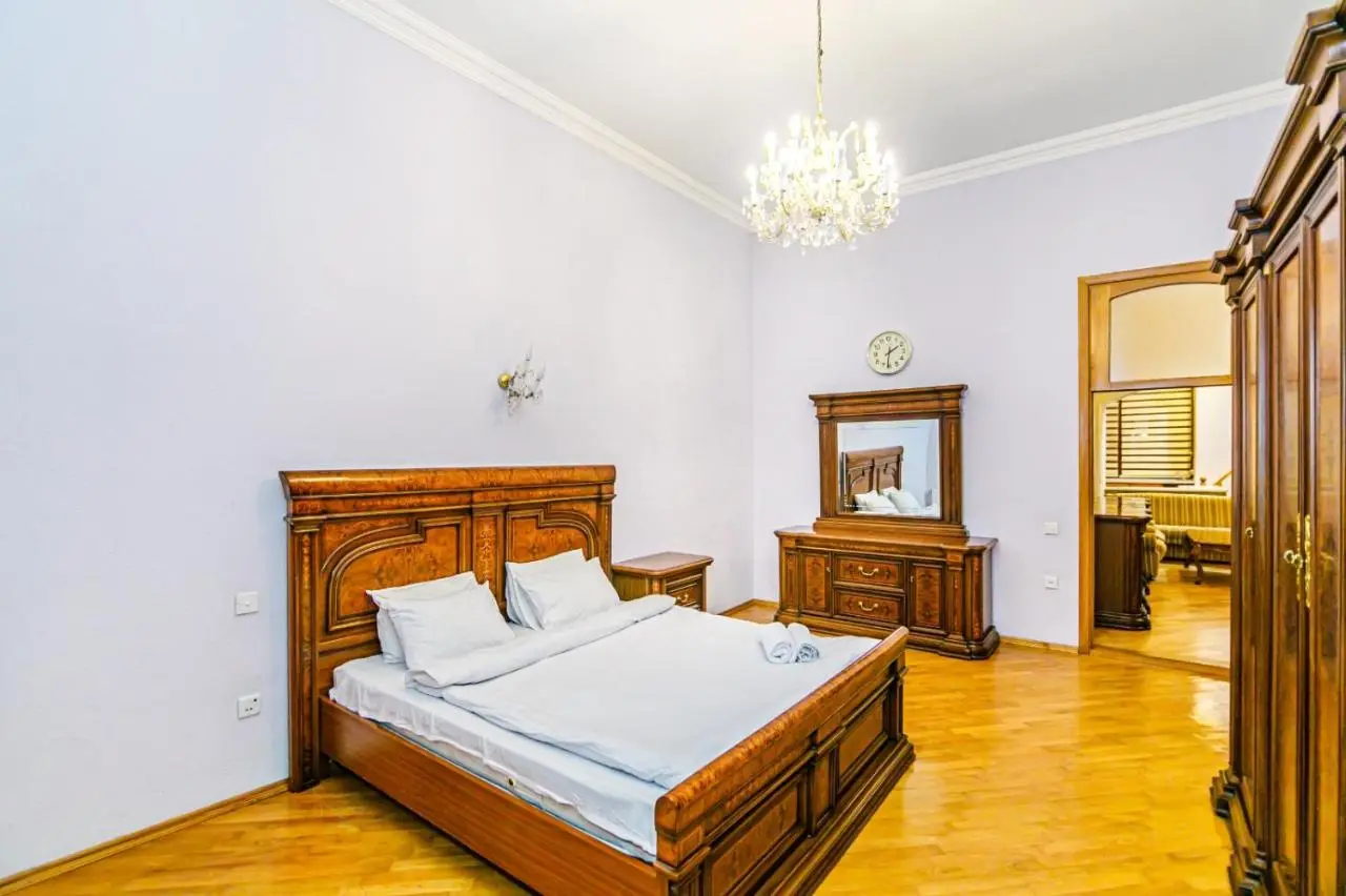 Apartment Hiss Lux
