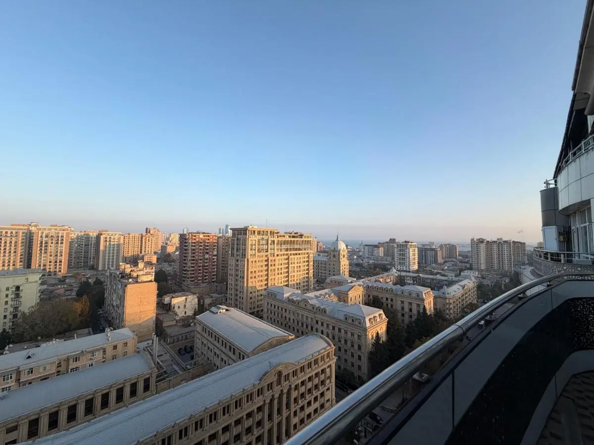 Nizami Tower apart