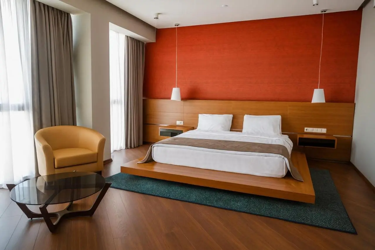 Golden Palace Hotel