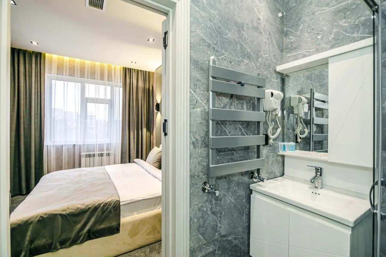 GREEN PARK HOTEl